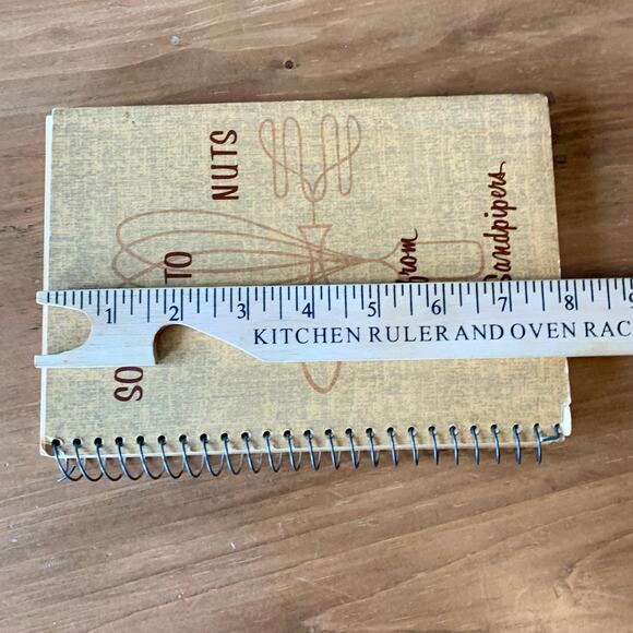 Soup to Nuts From the Sandpipers Cookbook 1961 Spiral Bound - Picture 5 of 14